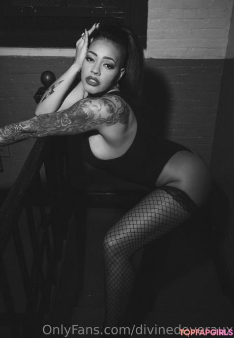 Divinedeveraux nude leaked OnlyFans photo #4