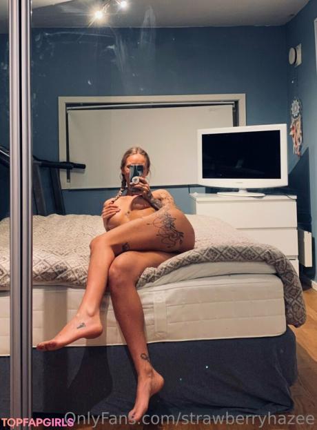 Strawberry nude leaked OnlyFans photo #92