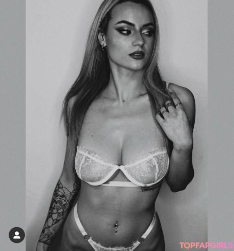 Linda nude leaked OnlyFans photo #15