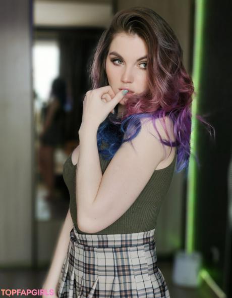 Lipisinkaaa nude leaked OnlyFans photo #299