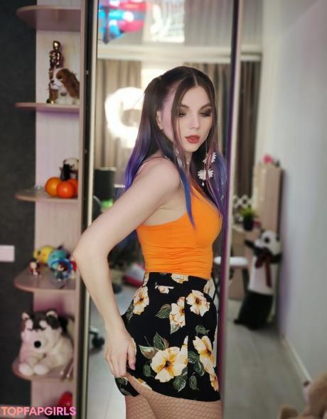 Lipisinkaaa nude leaked OnlyFans photo #308
