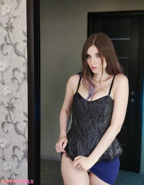 Lipisinkaaa nude leaked OnlyFans photo #383