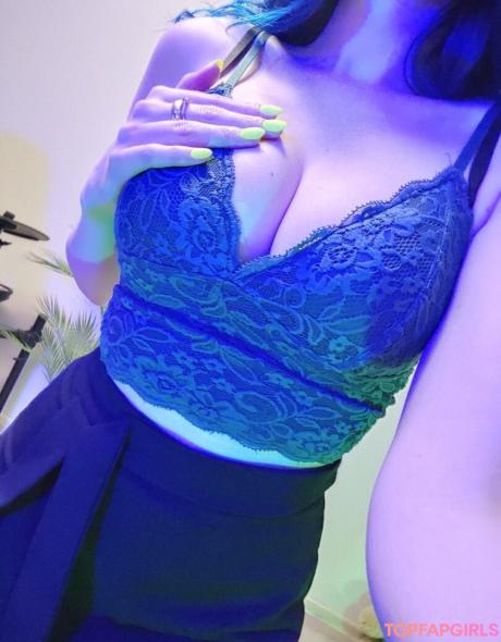 Lipisinkaaa nude leaked OnlyFans photo #419