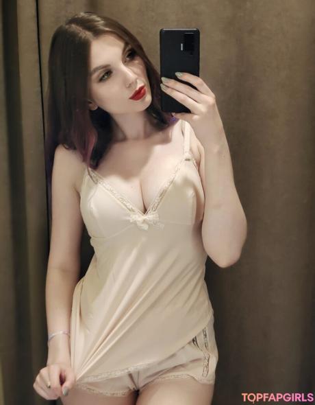 Lipisinkaaa nude leaked OnlyFans photo #430