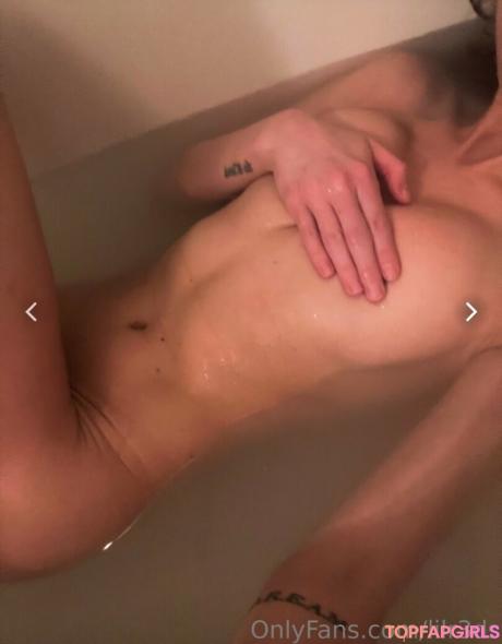 Lilr3ds nude leaked OnlyFans photo #96
