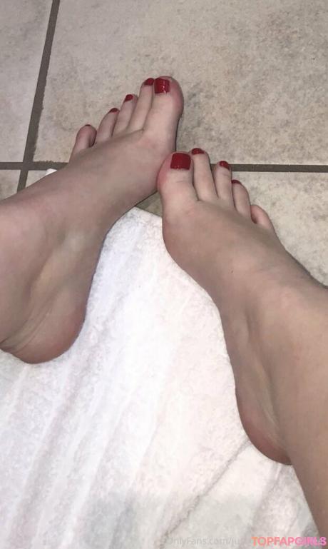 Just_me_and_my_feet nude leaked OnlyFans photo #7