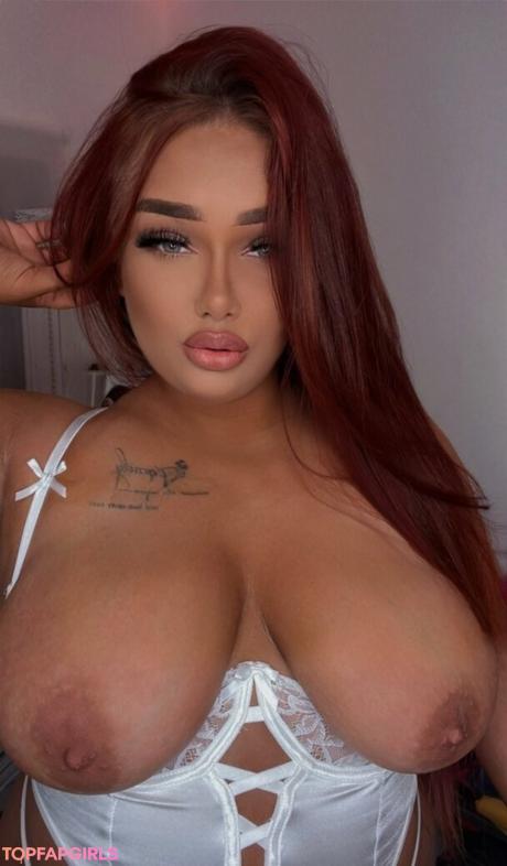 Misslivvukk nude leaked OnlyFans photo #1