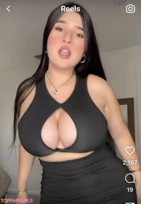 Yesenia nude leaked OnlyFans photo #3