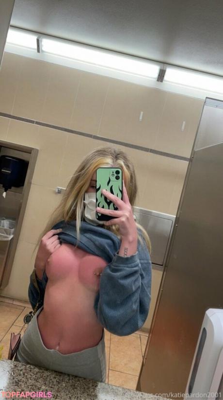 Katiepardon2001 nude leaked OnlyFans photo #19