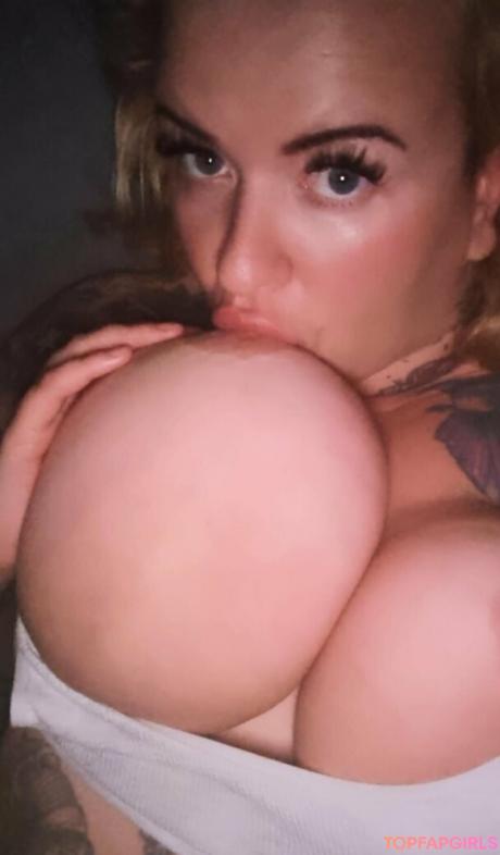 Kathmastermanofficial nude leaked OnlyFans photo #82