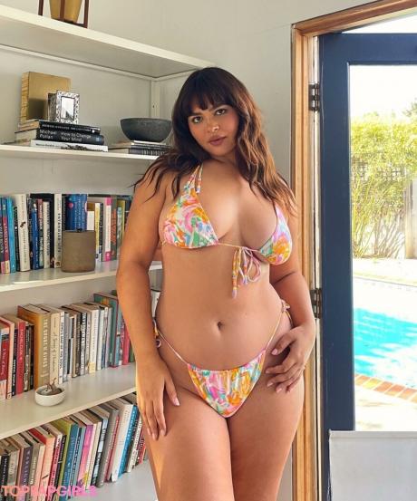 Bellaagolden nude leaked OnlyFans photo #19