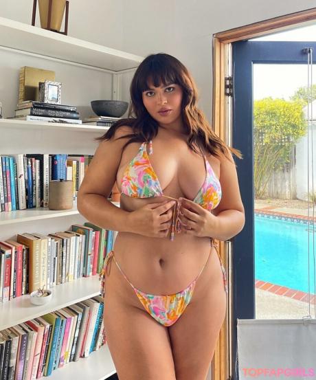 Bellaagolden nude leaked OnlyFans photo #21