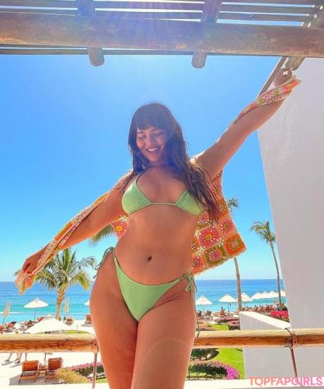 Bellaagolden nude leaked OnlyFans photo #5
