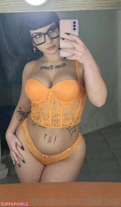 Oxy.gyal nude leaked OnlyFans photo #9
