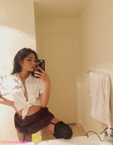 Lupebaddy nude leaked OnlyFans photo #6