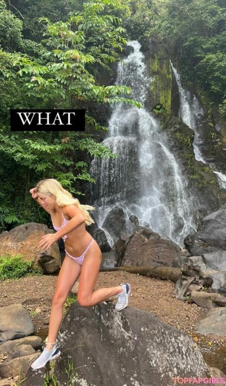 Becca nude leaked OnlyFans photo #10