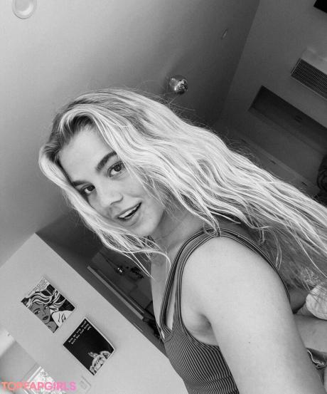 Becca nude leaked OnlyFans photo #33