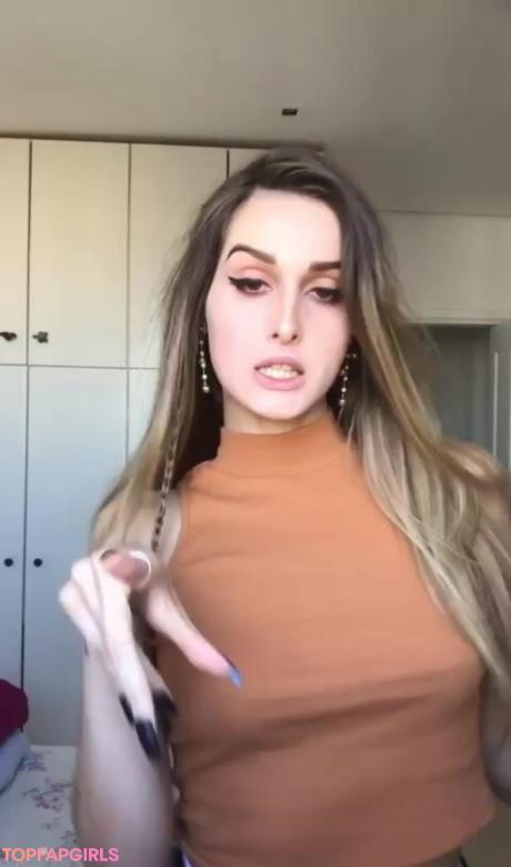 Larissa nude leaked OnlyFans photo #1