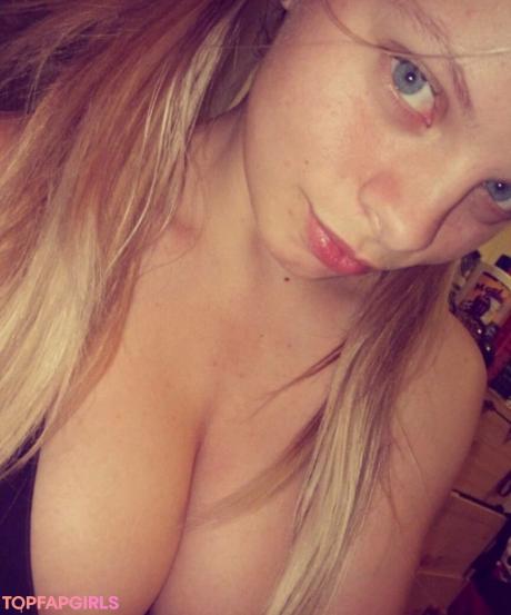 Prettykitty996 nude leaked OnlyFans photo #3
