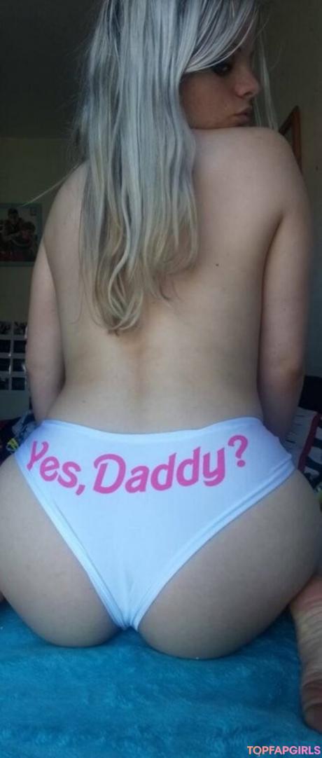 Prettykitty996 nude leaked OnlyFans photo #4