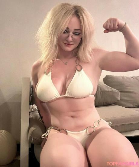 Chloethehokage nude leaked OnlyFans photo #10