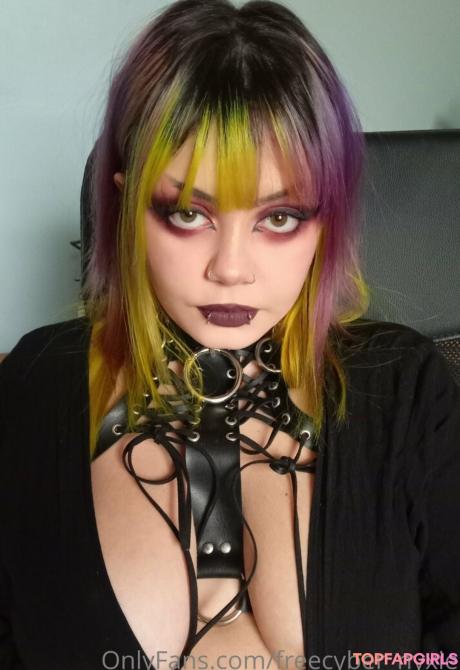 Freecyber_nyxie nude leaked OnlyFans photo #56