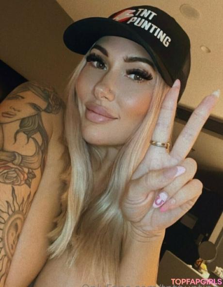 Carlyelectriclive nude leaked OnlyFans photo #23