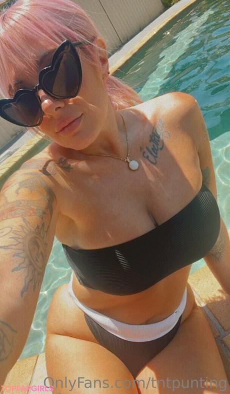 Carlyelectriclive nude leaked OnlyFans photo #27