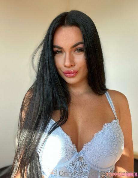 Kristyna nude leaked OnlyFans photo #2