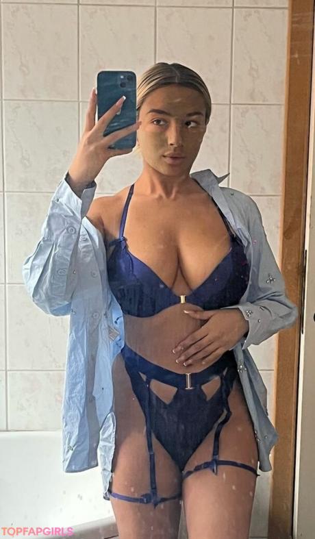 Luxuryysana nude leaked OnlyFans photo #3