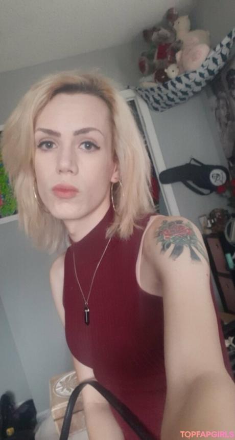 Maddierose10 nude leaked OnlyFans photo #10