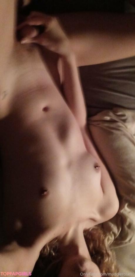 Maddierose10 nude leaked OnlyFans photo #12