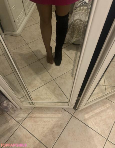 Airhostess1995 nude leaked OnlyFans photo #7