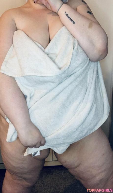 Obeymisselle nude leaked OnlyFans photo #186