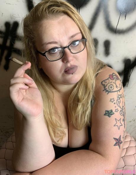 Obeymisselle nude leaked OnlyFans photo #240