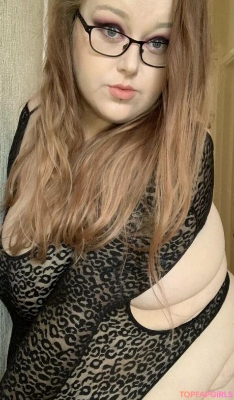 Obeymisselle nude leaked OnlyFans photo #258