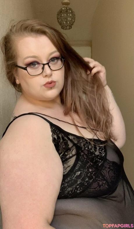 Obeymisselle nude leaked OnlyFans photo #278