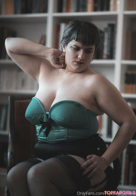Madame_cherie nude leaked OnlyFans photo #161