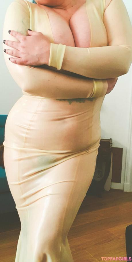 Madame_cherie nude leaked OnlyFans photo #378