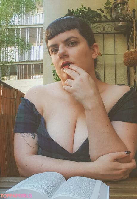 Madame_cherie nude leaked OnlyFans photo #404