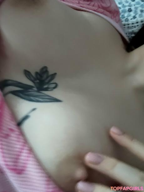 Es.lain nude leaked OnlyFans photo #178