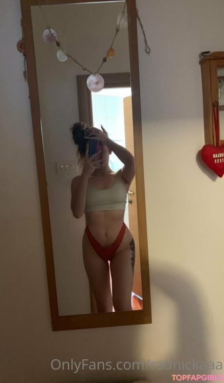 Radnickaaa nude leaked OnlyFans photo #56