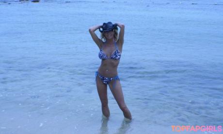 Emma nude leaked OnlyFans photo #156