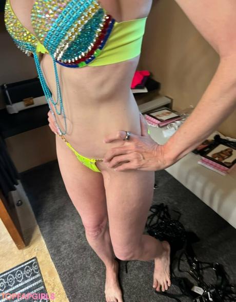 Emma nude leaked OnlyFans photo #275