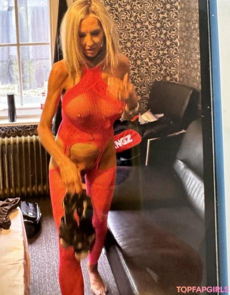 Emma nude leaked OnlyFans photo #359