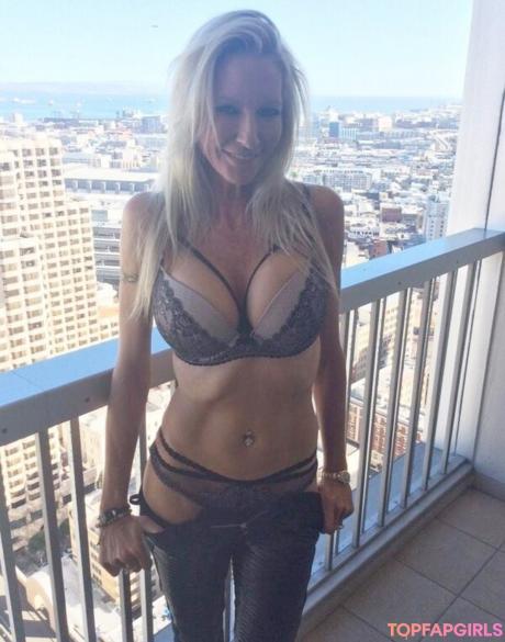 Emma nude leaked OnlyFans photo #34