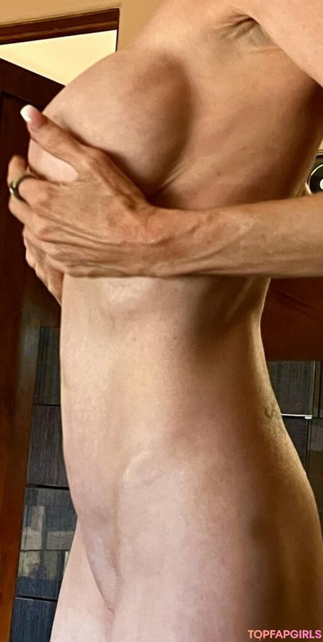 Emma nude leaked OnlyFans photo #495