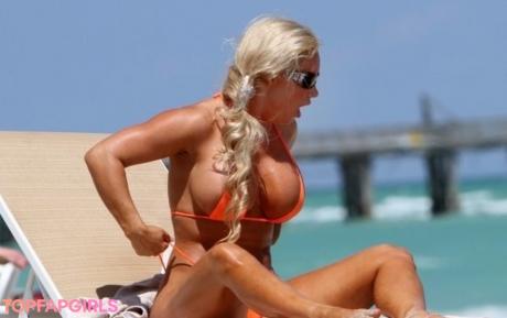 Nicole nude leaked OnlyFans photo #19
