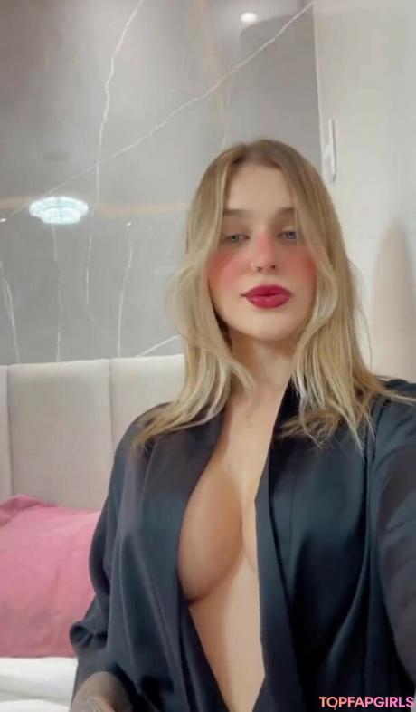 Giseli nude leaked OnlyFans photo #24