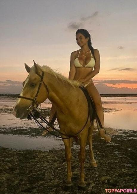Chanellewestk nude leaked OnlyFans photo #7